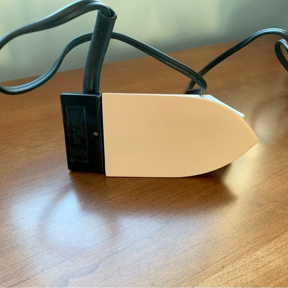 OSROW MINI TRAVEL IRON, Travel, Quilting… - Picture 13 of 16